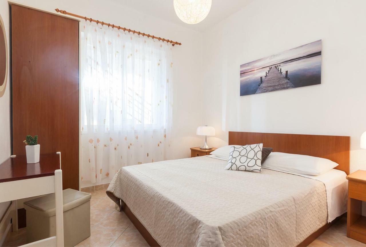 Vila Nela Tučepi Exteriér fotografie